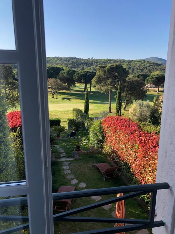 Ferienhaus Charmantes Haus Im Golf Club Tropez